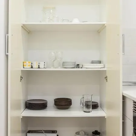 Canela Homes Fontana Apartment