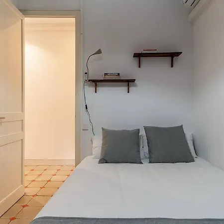 Canela Homes Fontana Apartment Barcelona