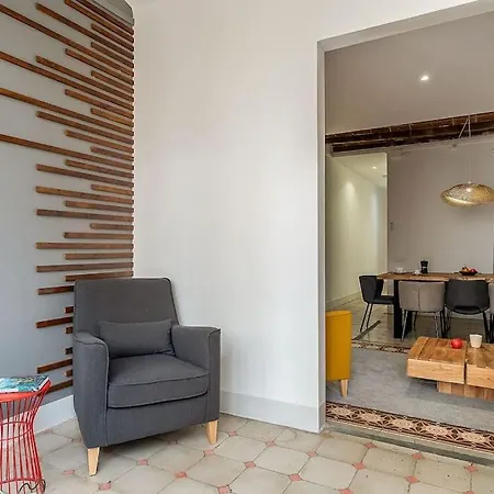 Canela Homes Fontana Apartment Barcelona