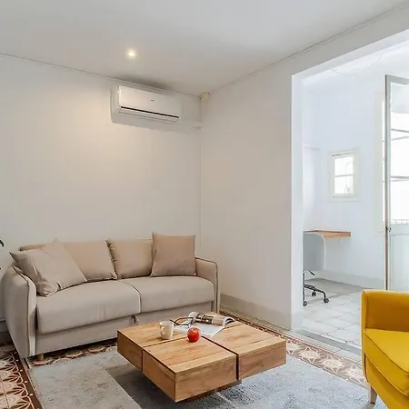 Canela Homes Fontana Apartment Barcelona