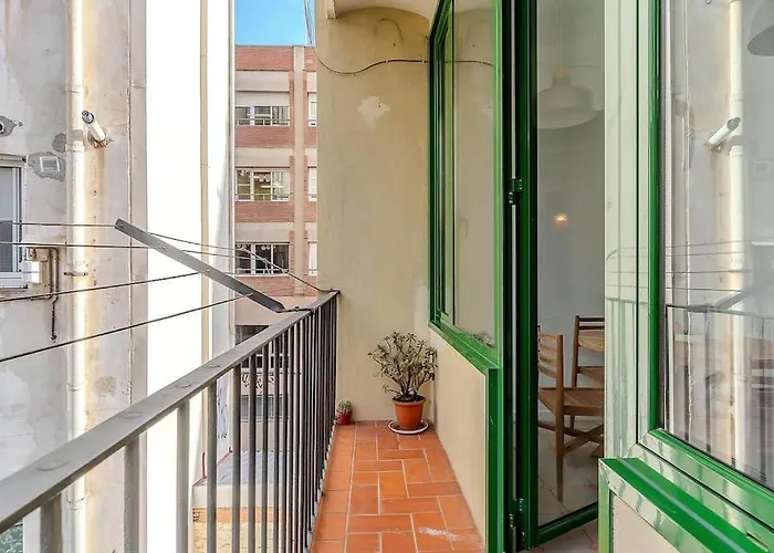 Canela Homes Fontana Apartment Barcelona