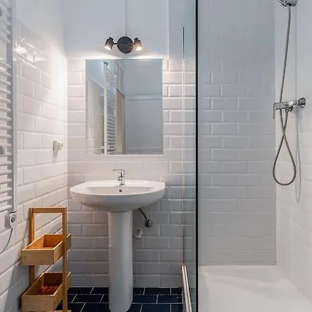 Canela Homes Fontana برشلونة